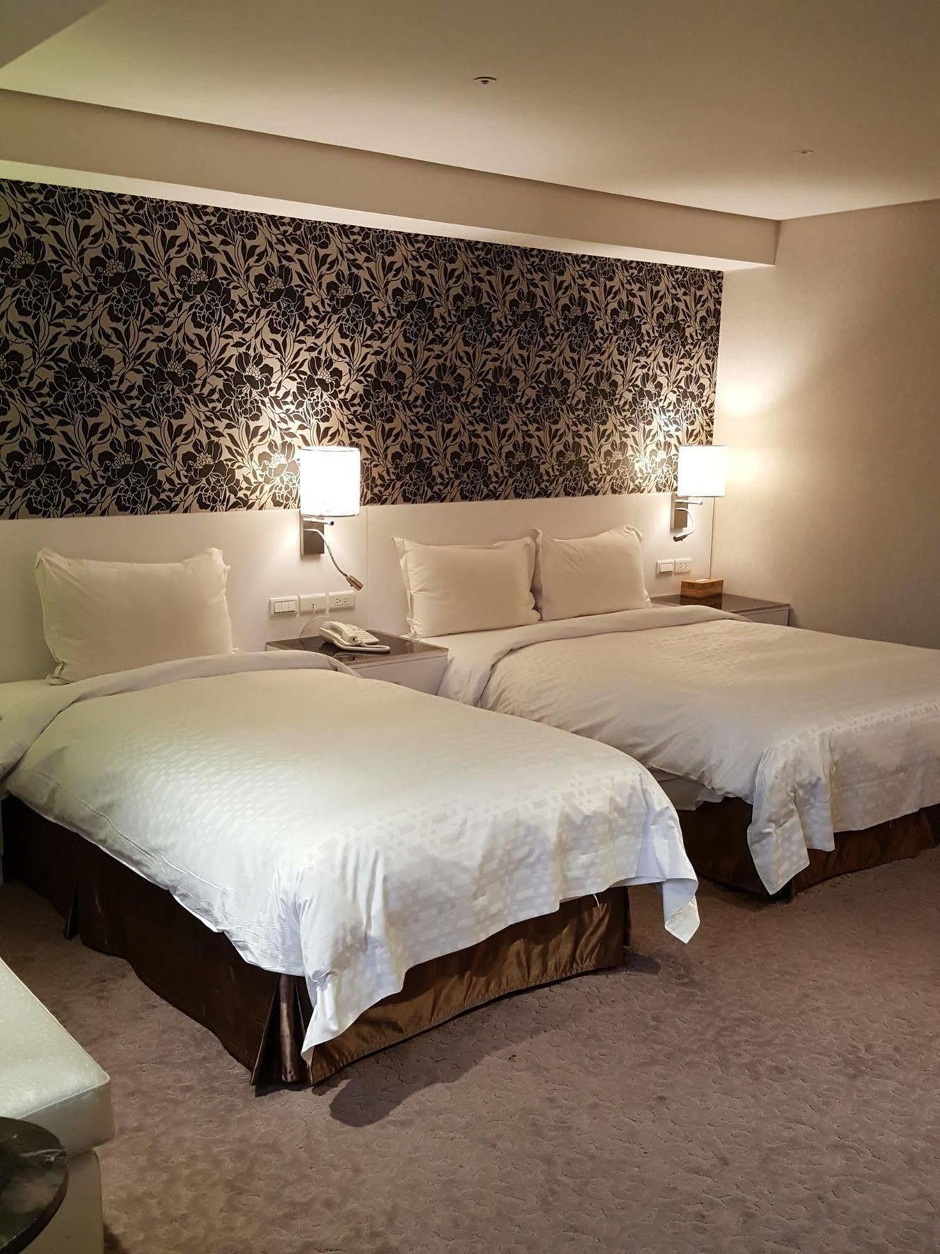 Family Hotel Taipei Csungho Kültér fotó