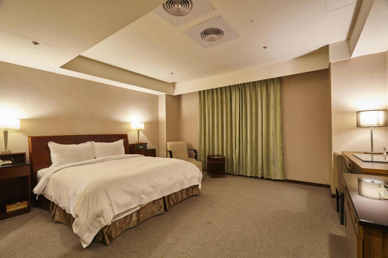 Family Hotel Taipei Csungho Kültér fotó