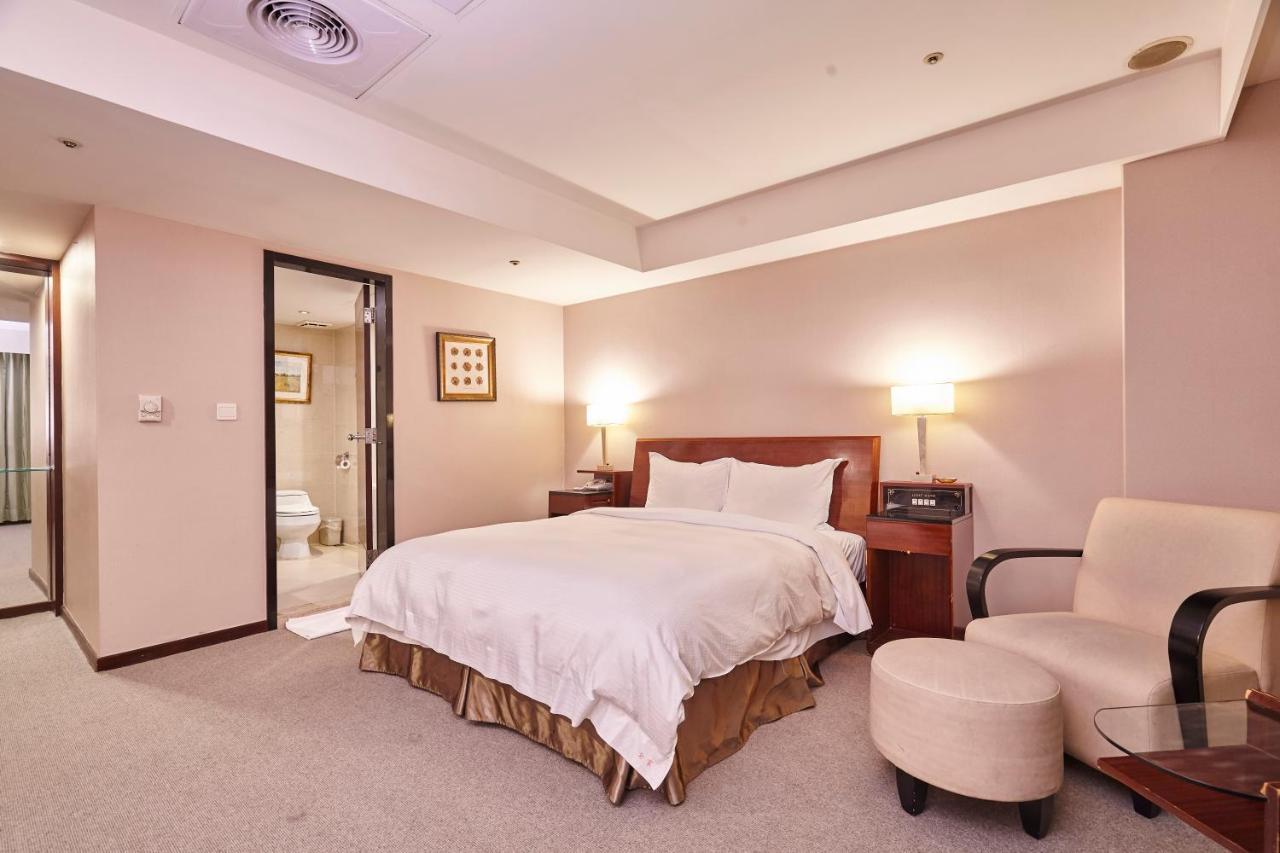 Family Hotel Taipei Csungho Kültér fotó