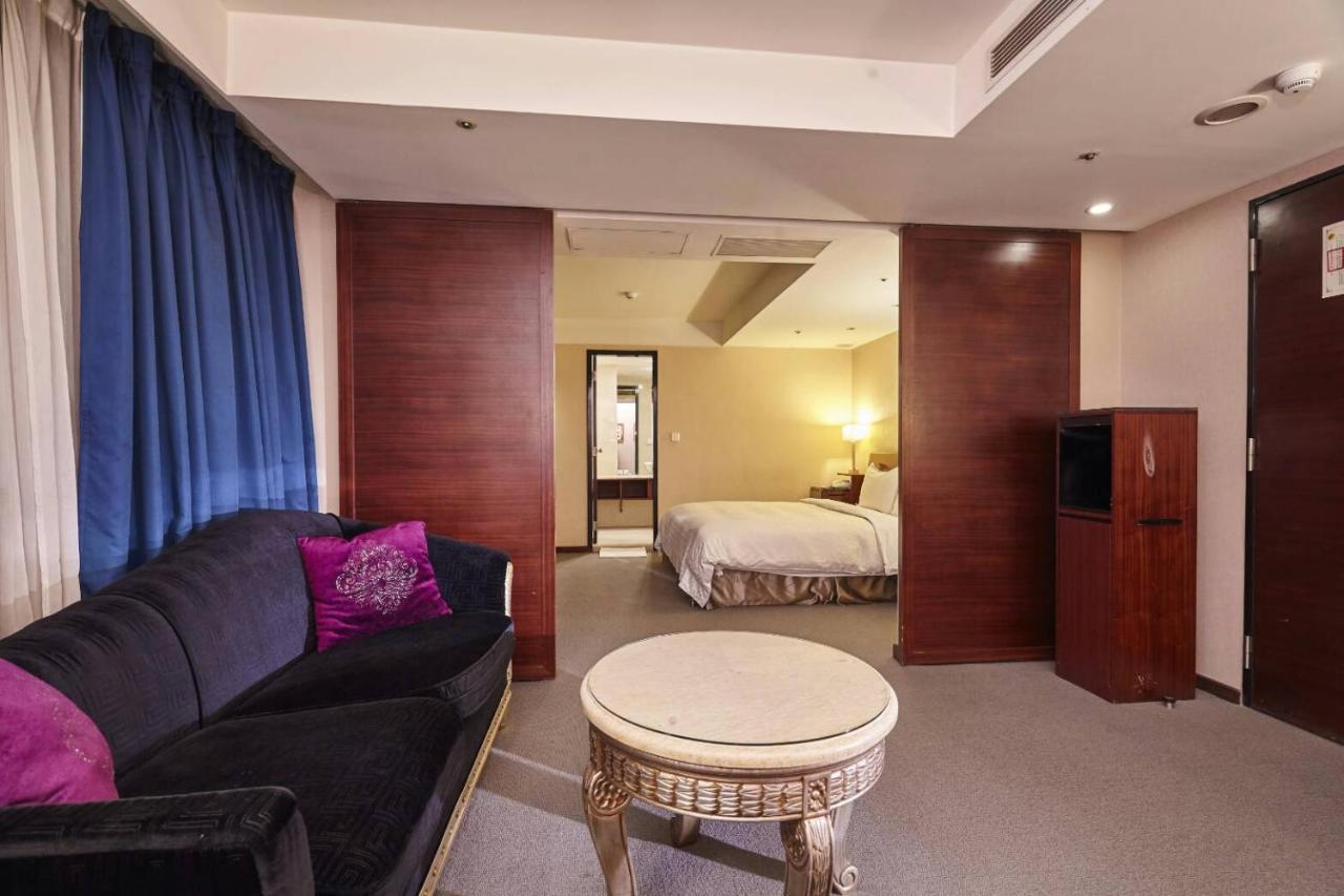 Family Hotel Taipei Csungho Kültér fotó